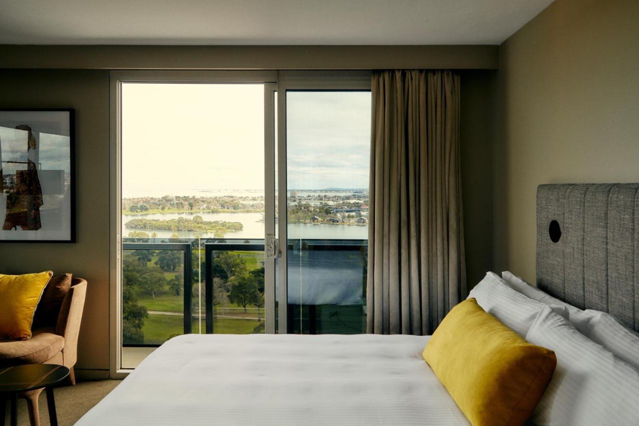 The Kinson Hotel เมลเบิร์น ภายนอก รูปภาพ A room at the hotel